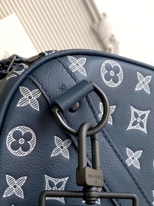 Louis Vuitton Handbag M24953