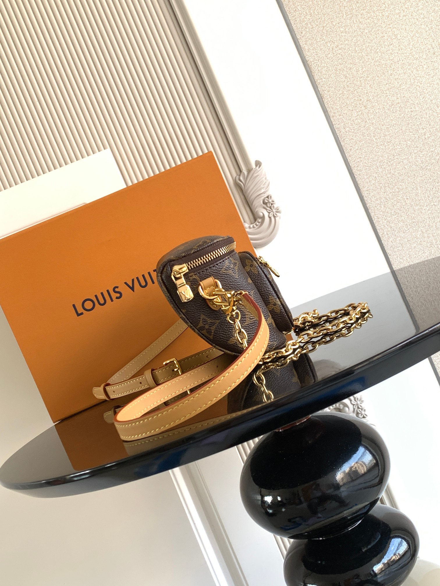 Louis Vuitton Waist Bag M82335