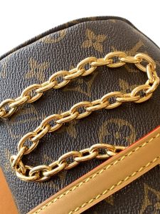 Louis Vuitton Waist Bag M82335