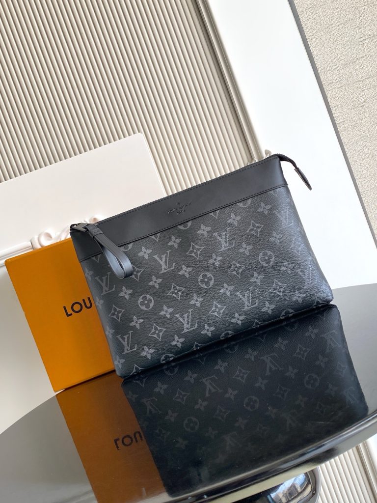 Louis Vuitton Handbag M82543