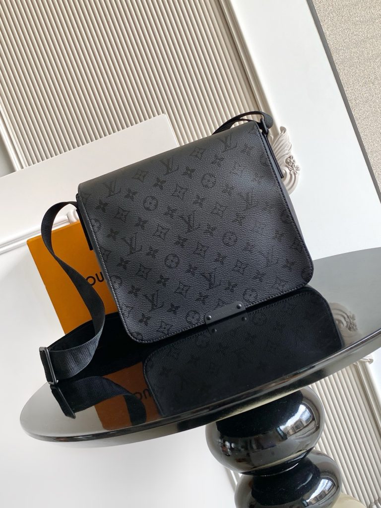 Messenger Bag M2A195