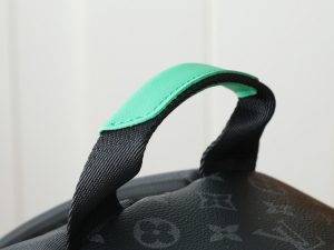 Louis Vuitton Backpack M25887