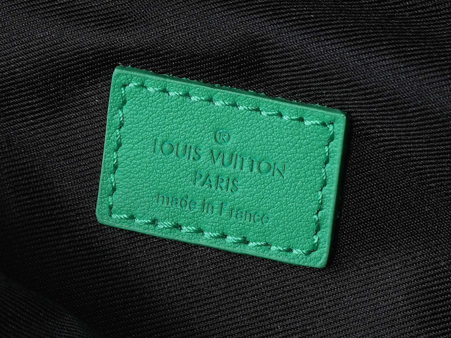 Louis Vuitton Waist Bag M25924