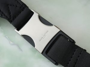 Louis Vuitton Waist Bag M25924