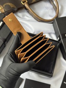 YSL Card Holder 607907