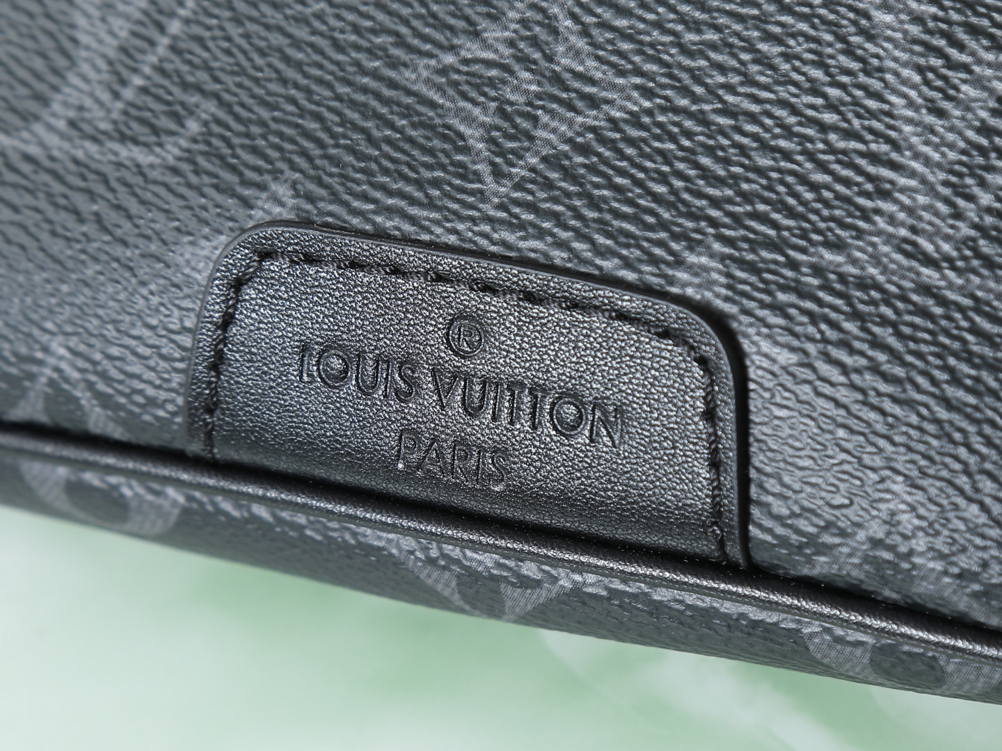Louis Vuitton Card Holder M44336