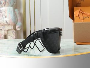 Louis Vuitton Card Holder M46035