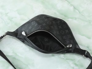 Louis Vuitton Card Holder M46035