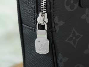 Louis Vuitton Shoulder Bag M30741