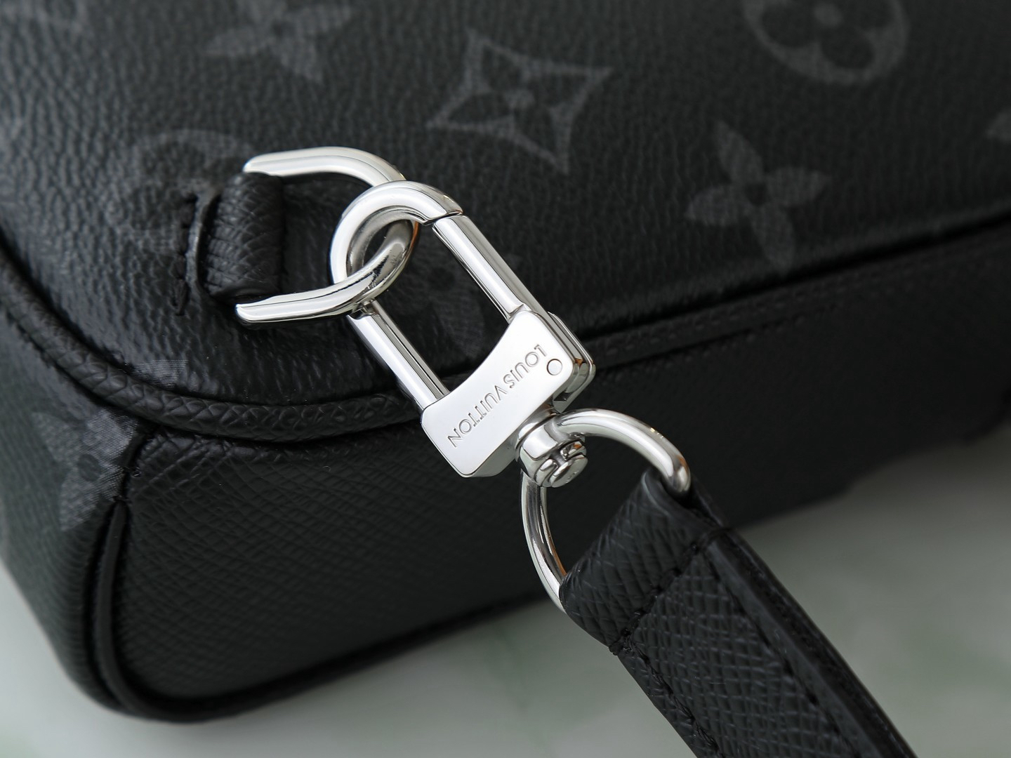 Louis Vuitton Shoulder Bag M30741