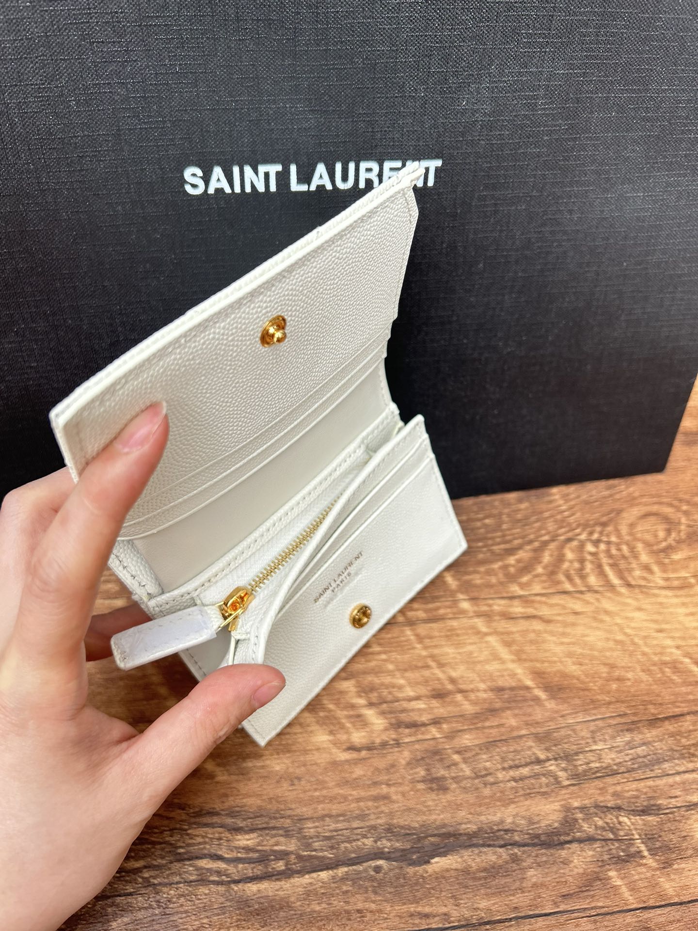 Card Holder 530841