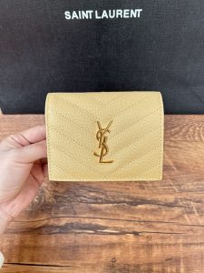 Card Holder 530841