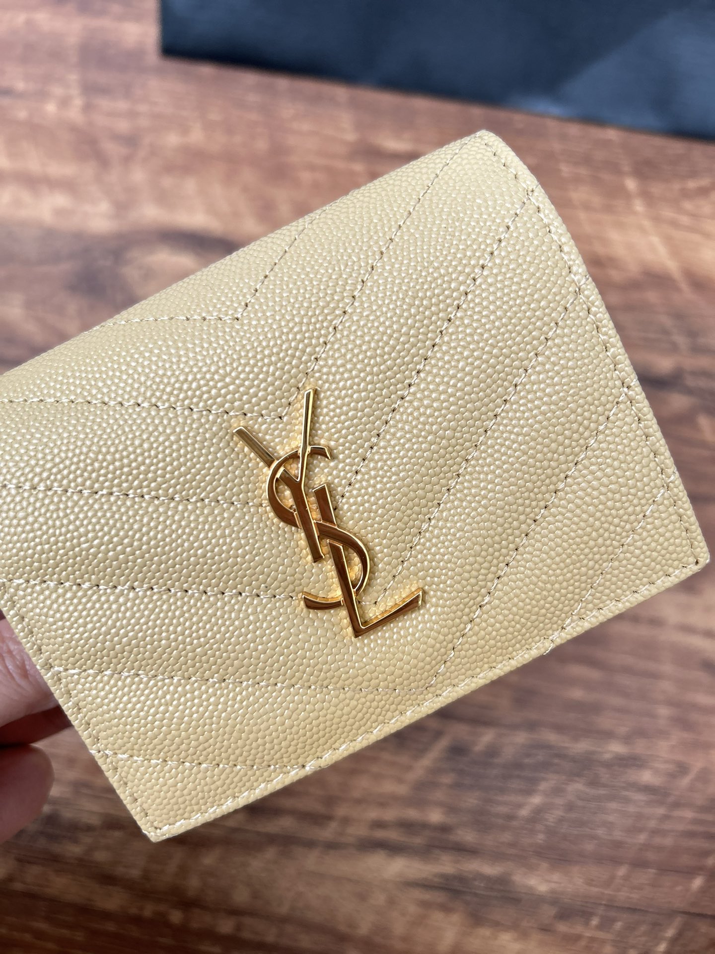 Card Holder 530841
