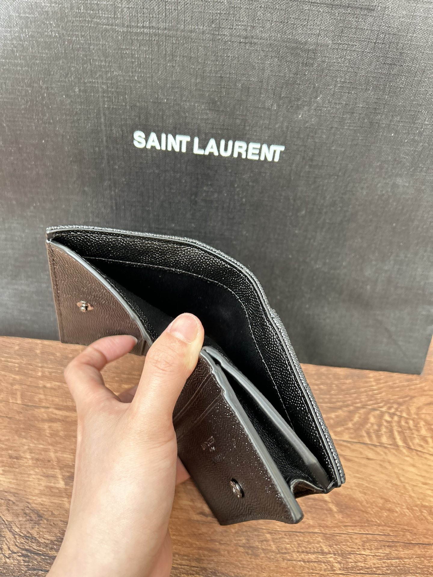 Card Holder 530841