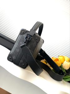 Louis Vuitton Shoulder Bag M11744