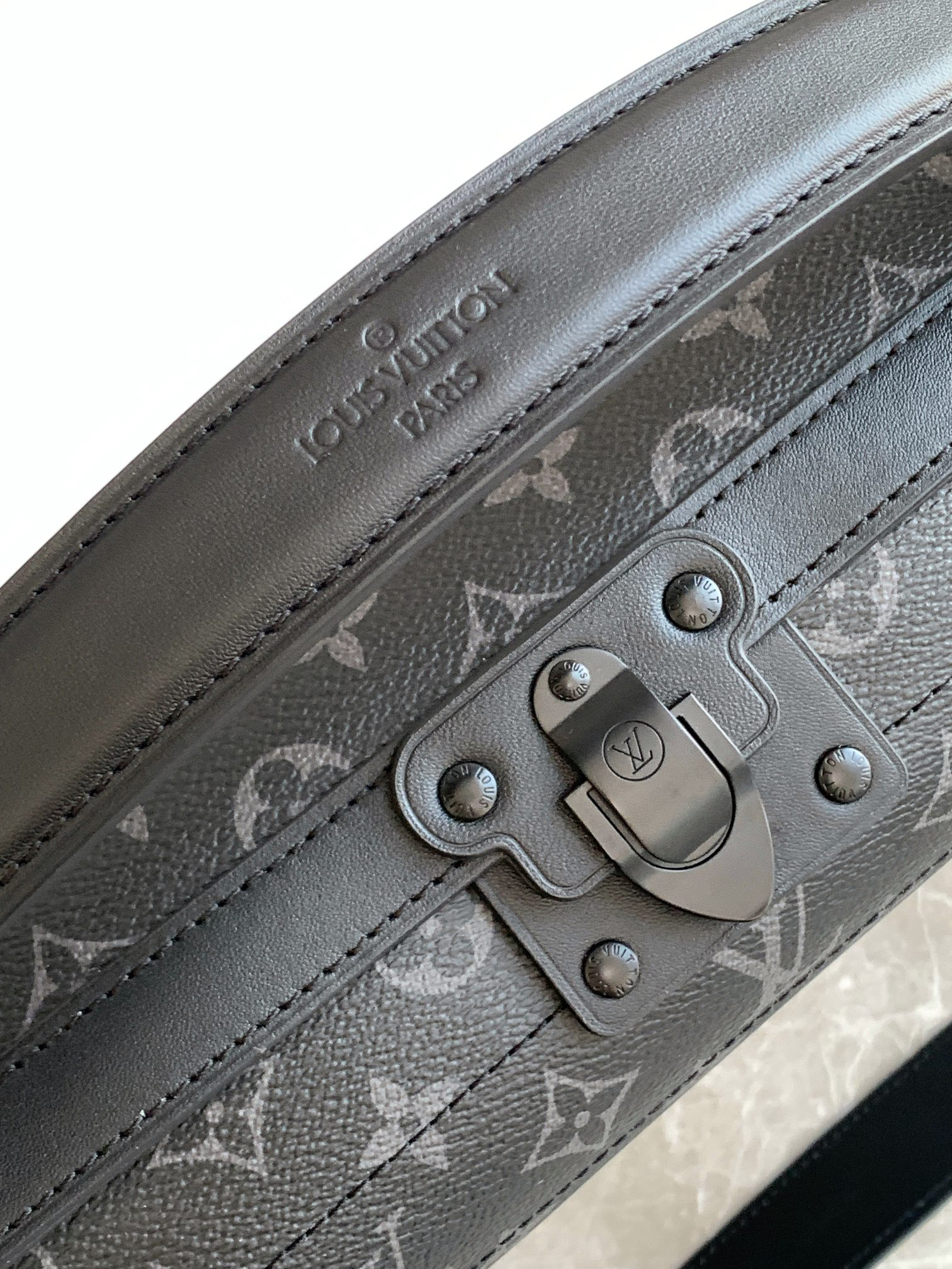 Louis Vuitton Shoulder Bag M11744