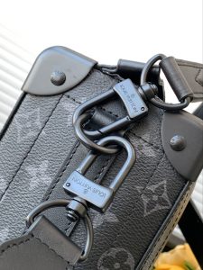 Louis Vuitton Shoulder Bag M11744