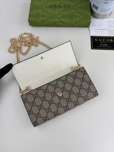 Handbag 546585 in Brown