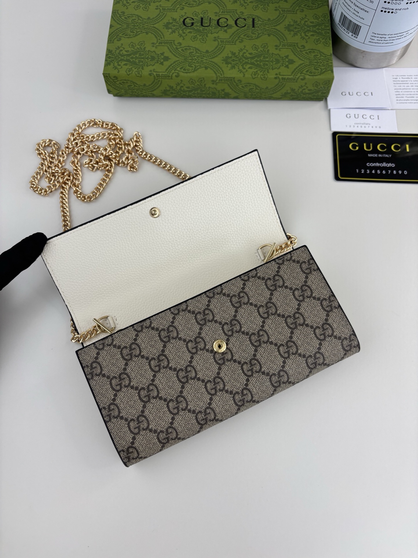 Handbag 546585 in Brown