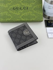 Chanel Card Holder 732016 in Grey