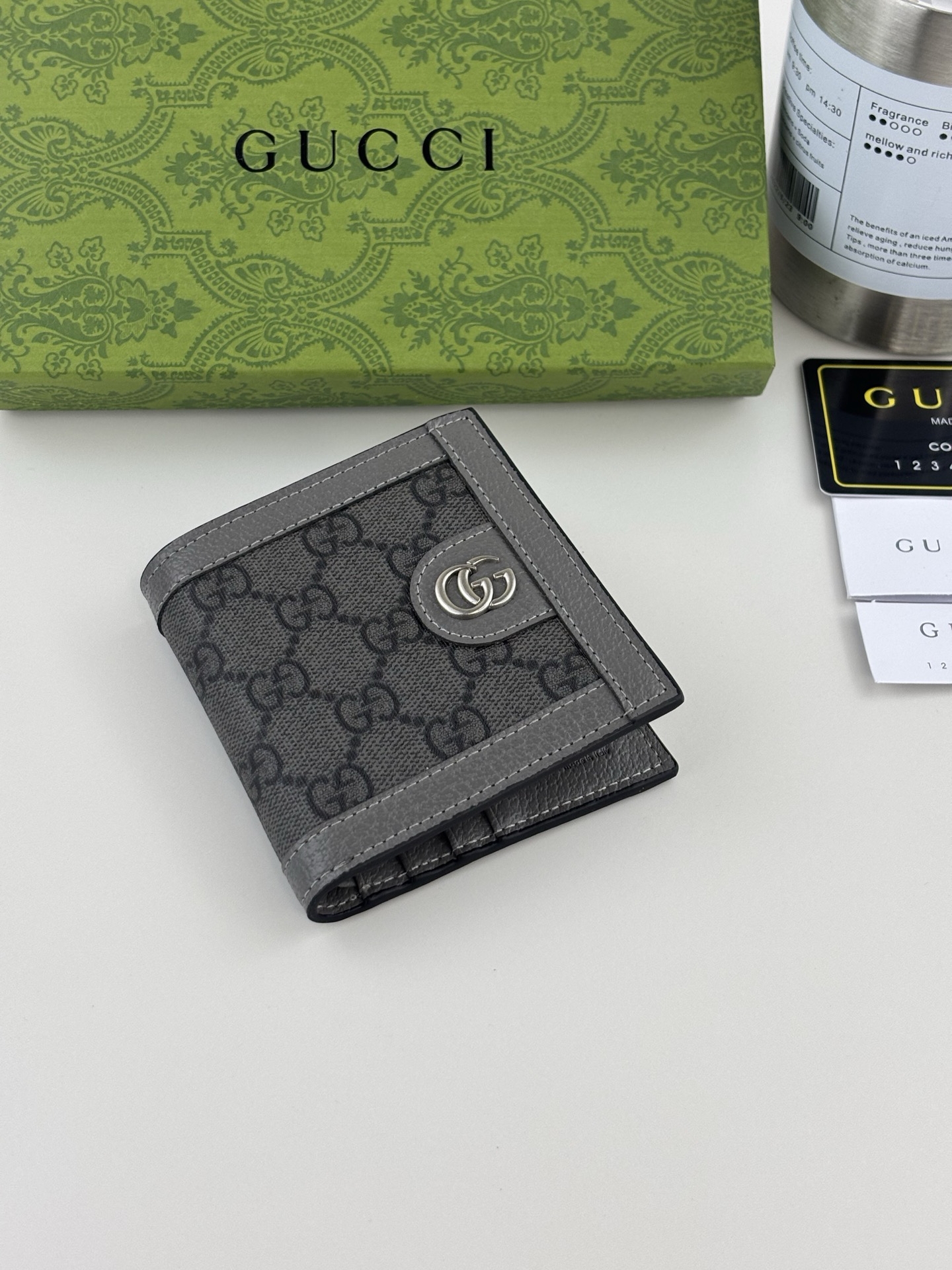 Chanel Card Holder 732016 in Grey