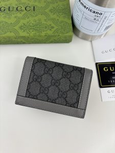 Chanel Card Holder 706845 in Grey