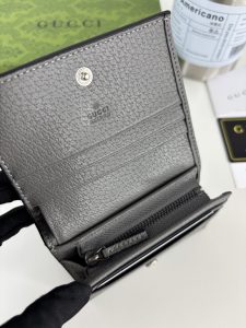 Chanel Card Holder 706845 in Grey