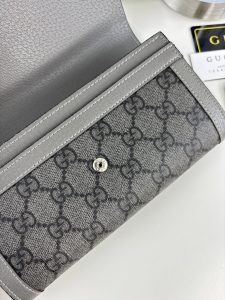 Chanel Handbag 734843 in Grey