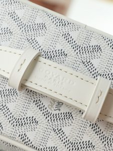 Goyard Shoulder Bag 020185 in White