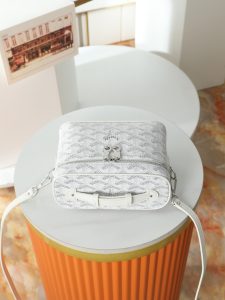 Goyard Shoulder Bag 020185 in White