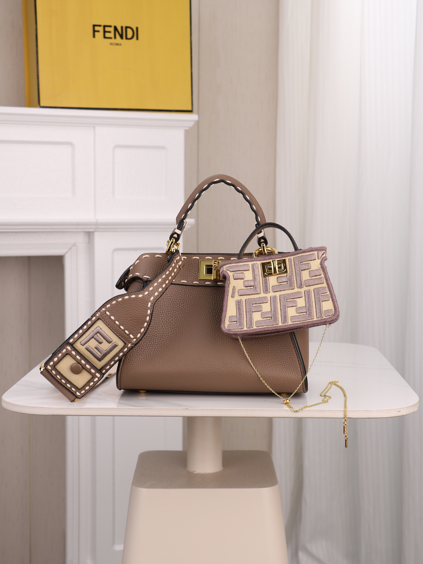 Fendi Handbag 3309