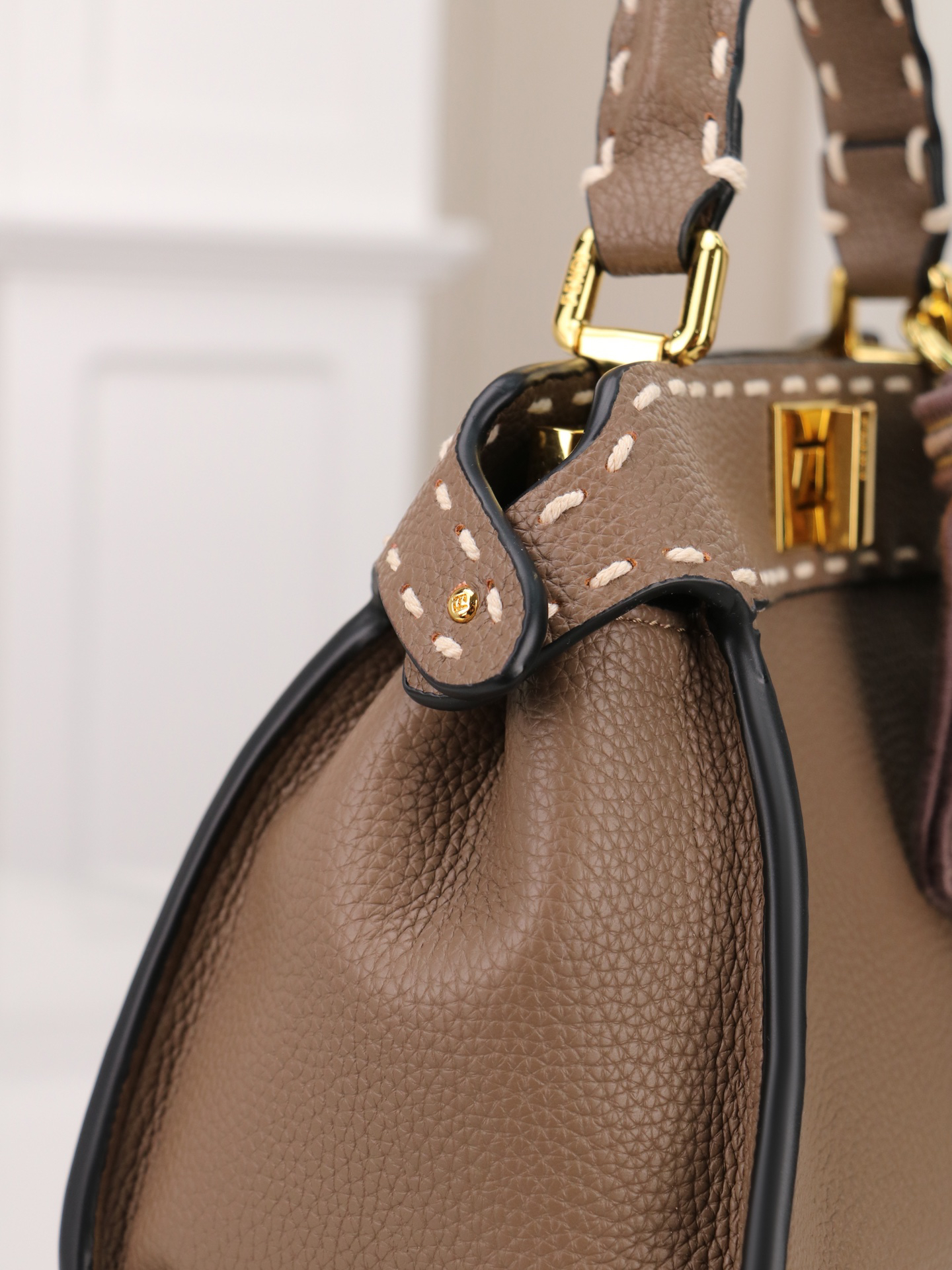 Fendi Handbag 3309