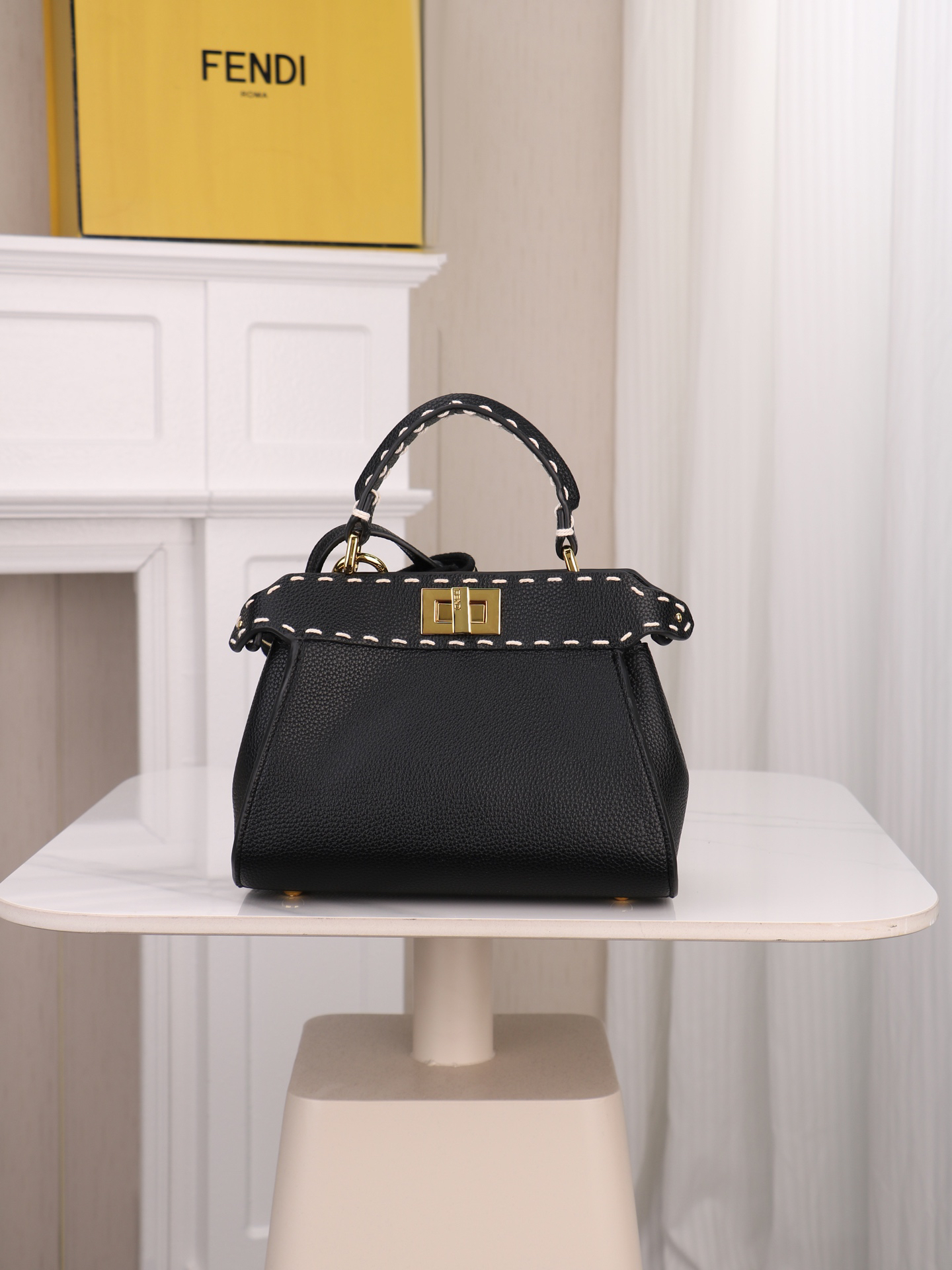 Fendi Handbag 3309