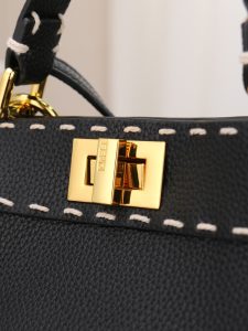 Fendi Handbag 3309
