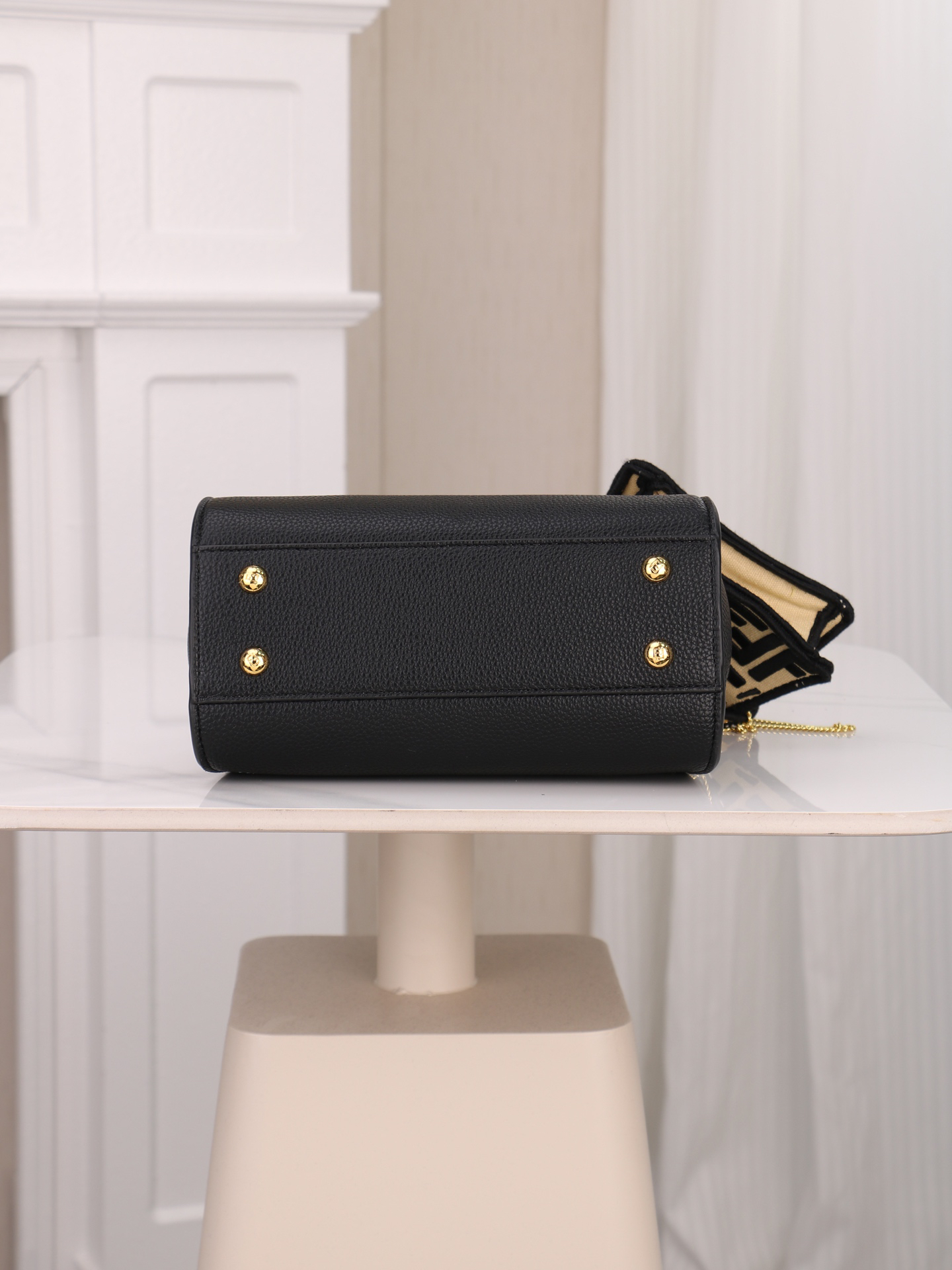 Fendi Handbag 3309