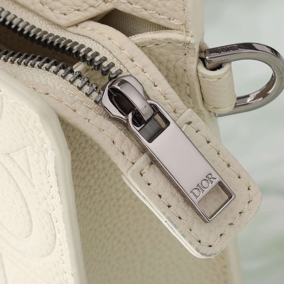 Dior Handbag in Beige