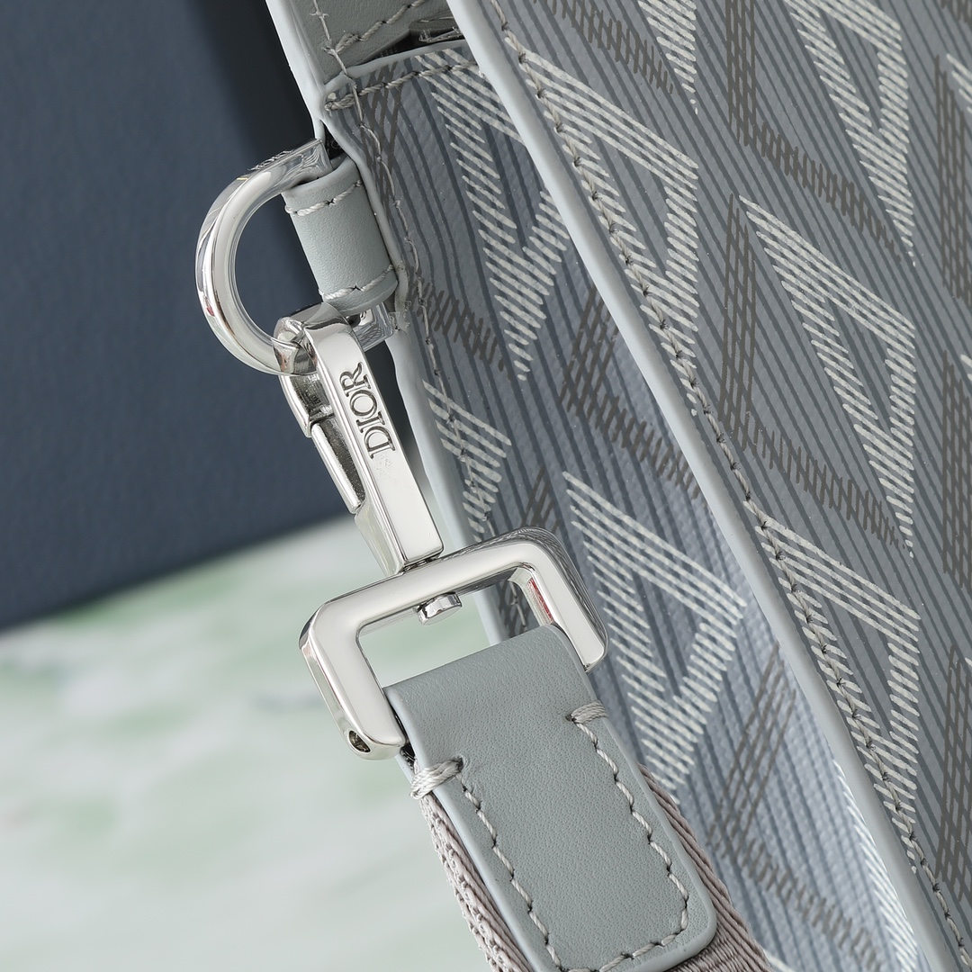 Dior Handbag in Grey