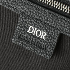 Shoulder Bag in Black