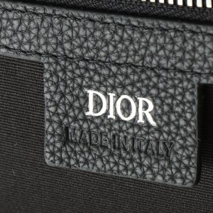 Shoulder Bag in Black