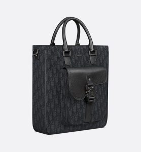 Bag 1228707677