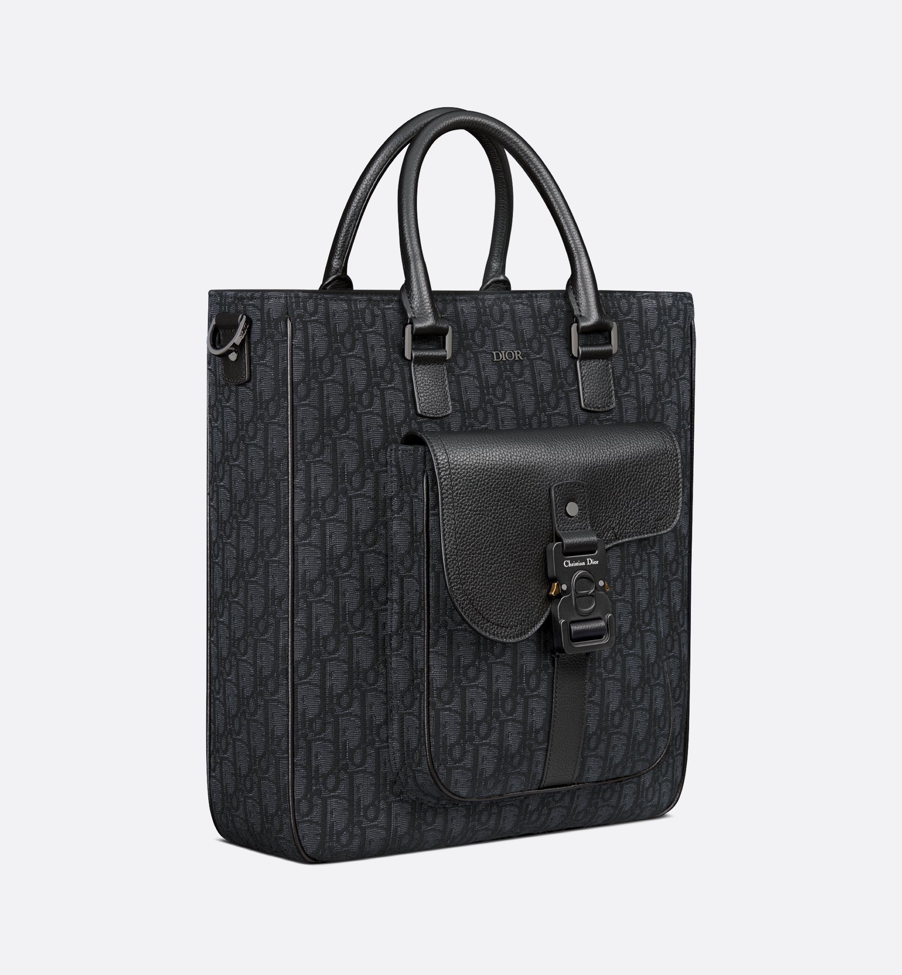 Bag 1228707677