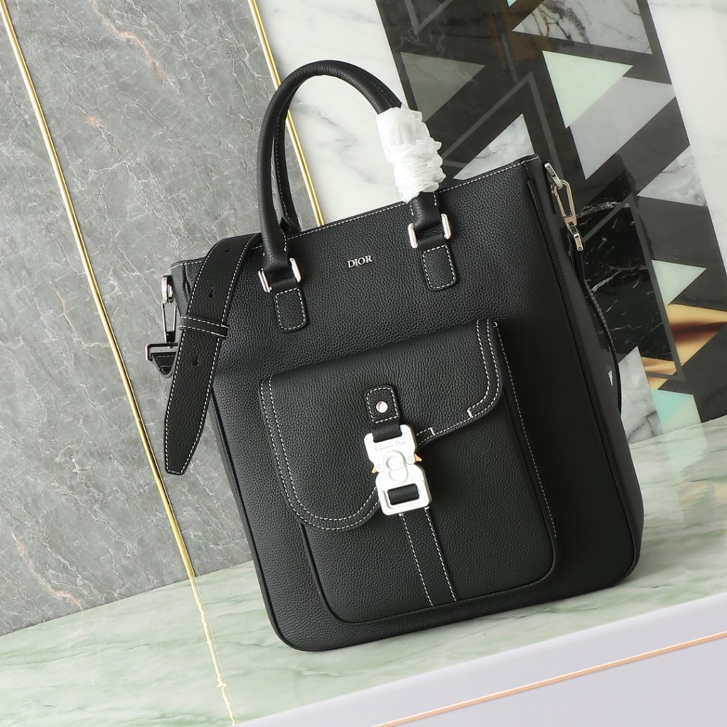 Bag 1228707689