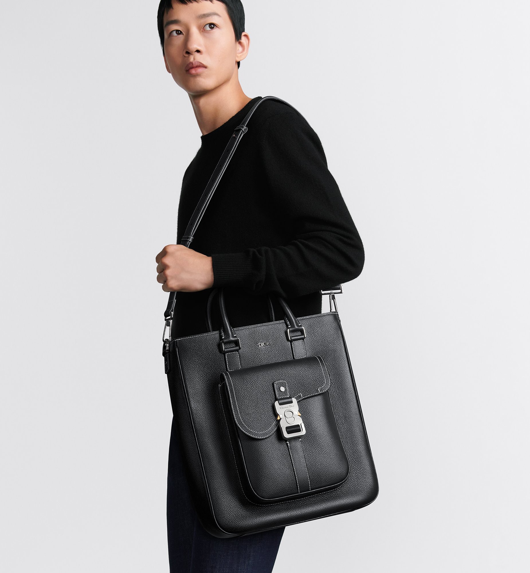 Bag 1228707695