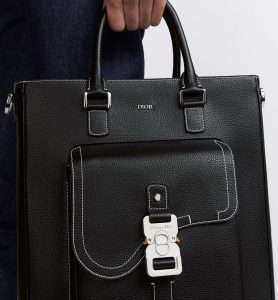 Bag 1228707695