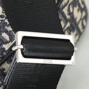 Shoulder Bag in Black