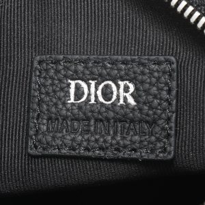 Shoulder Bag in Black