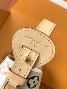 Louis Vuitton Handbag M13089