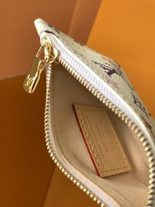 Louis Vuitton Handbag M13089
