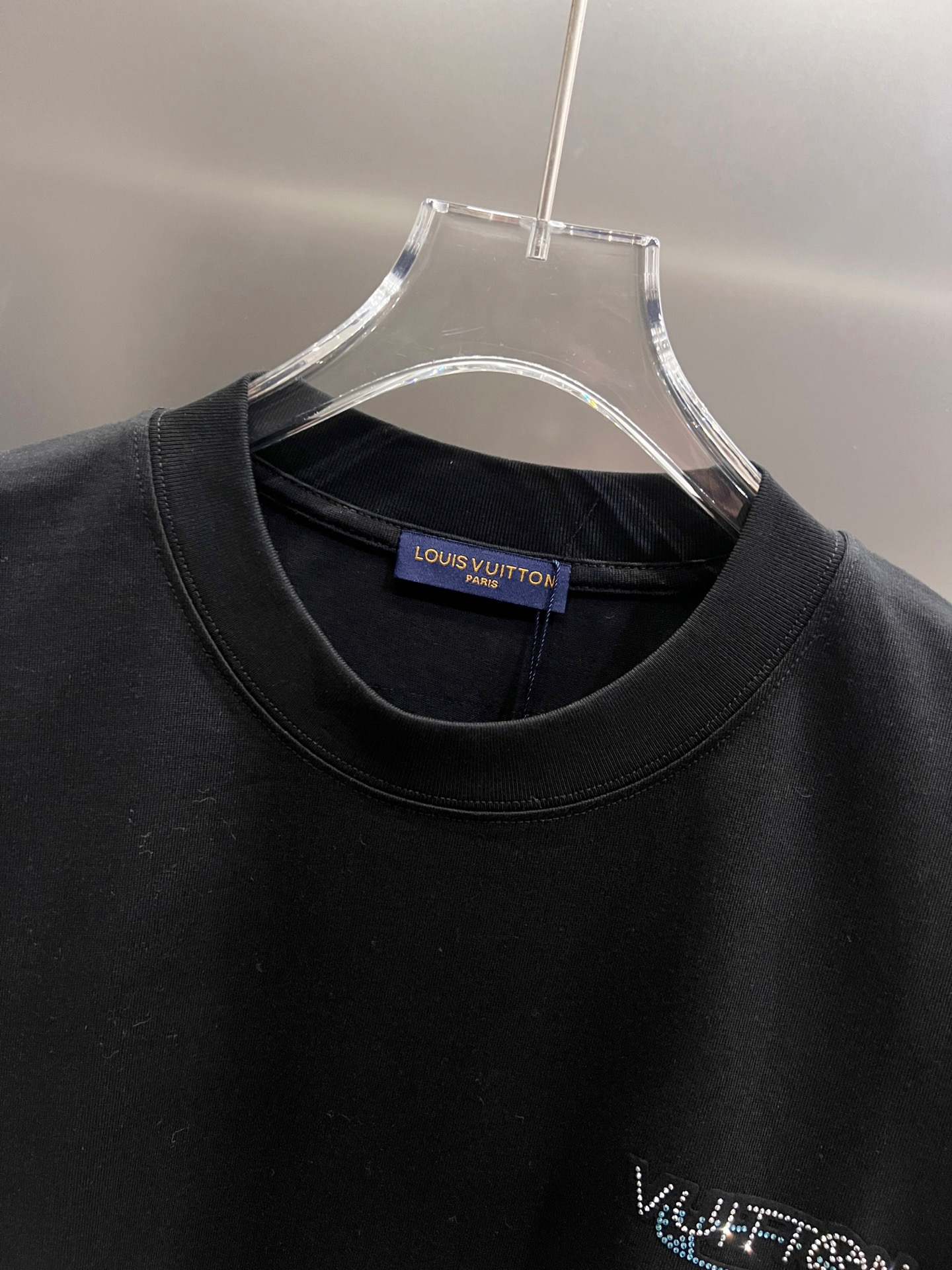 T-Shirt in Black