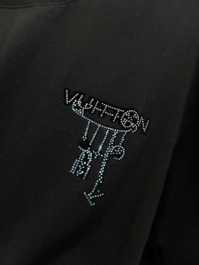 T-Shirt in Black
